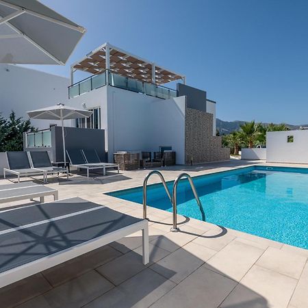 Asteria Pearl Villa 2 With Rooftop Jacuzzi Tigaki Exteriér fotografie
