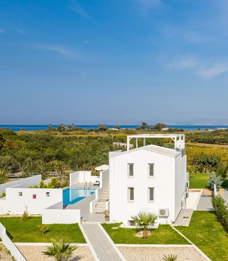 Asteria Pearl Villa 2 With Rooftop Jacuzzi Tigaki Exteriér fotografie
