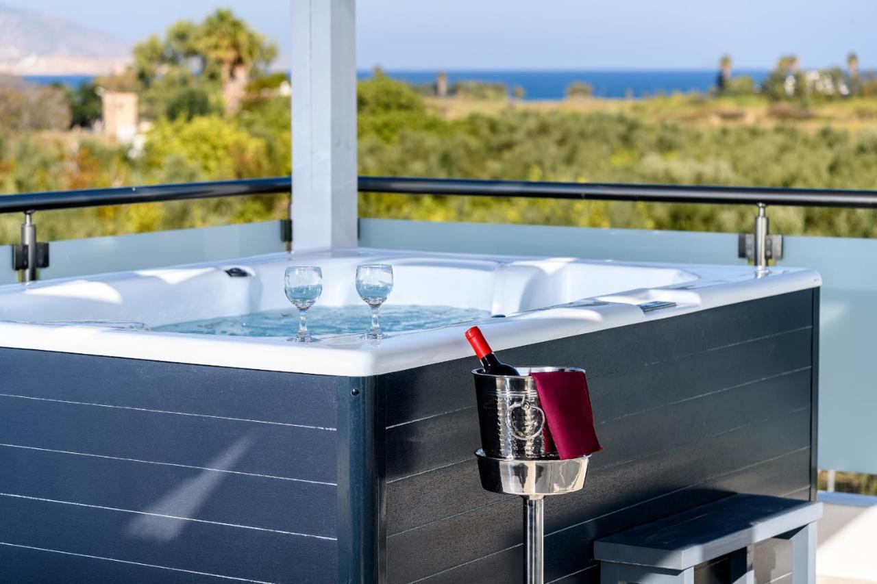 Asteria Pearl Villa 2 With Rooftop Jacuzzi Tigaki Exteriér fotografie