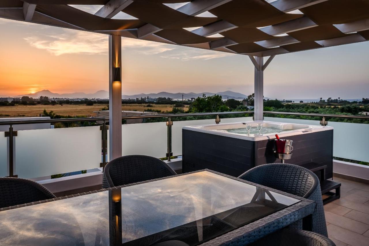 Asteria Pearl Villa 2 With Rooftop Jacuzzi Tigaki Exteriér fotografie