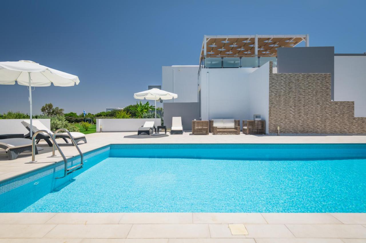 Asteria Pearl Villa 2 With Rooftop Jacuzzi Tigaki Exteriér fotografie