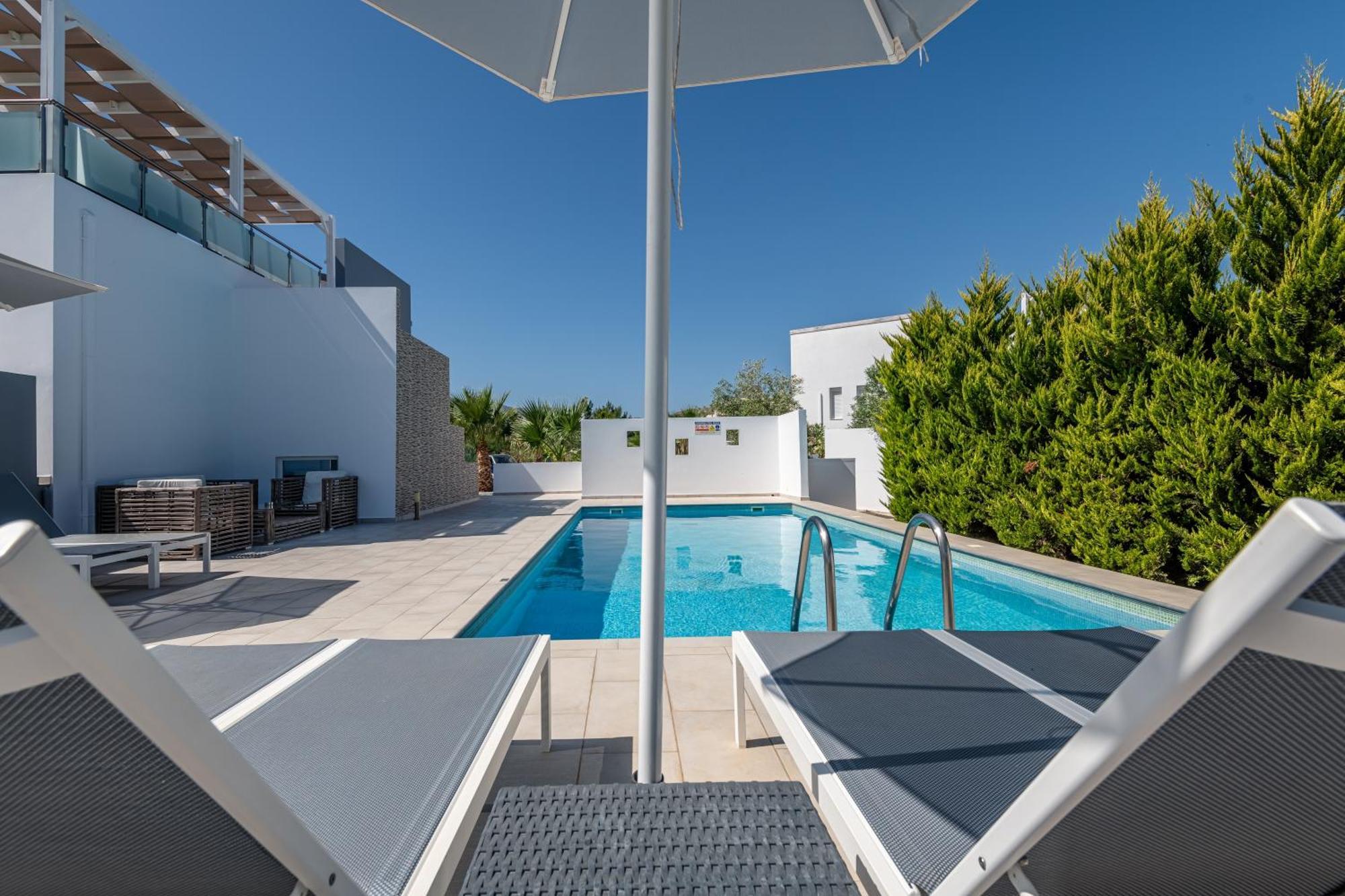 Asteria Pearl Villa 2 With Rooftop Jacuzzi Tigaki Exteriér fotografie